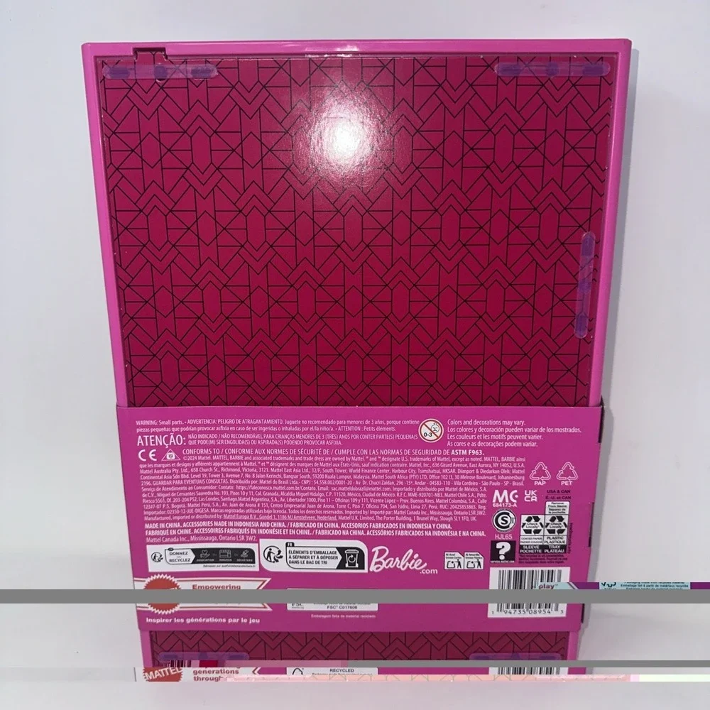 Barbie Ultimate Closet Purple Portable Storage w/ 6 Hangers & Rack Wardrobe